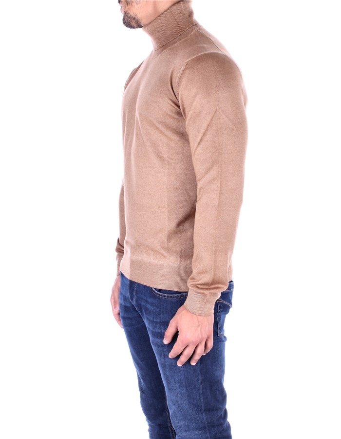 TAGLIATORE High Neck  Beige