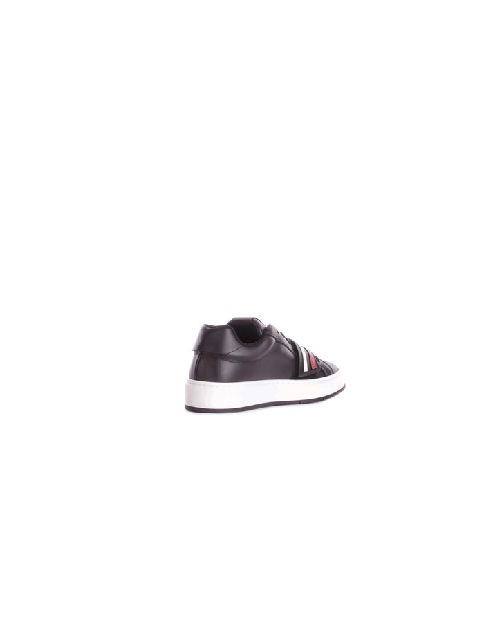 GCDS Sneakers  low Men GCU1012 2 