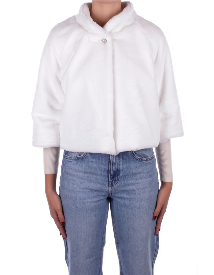 MADEMOISELLE DU MONDE Fur coats Cream