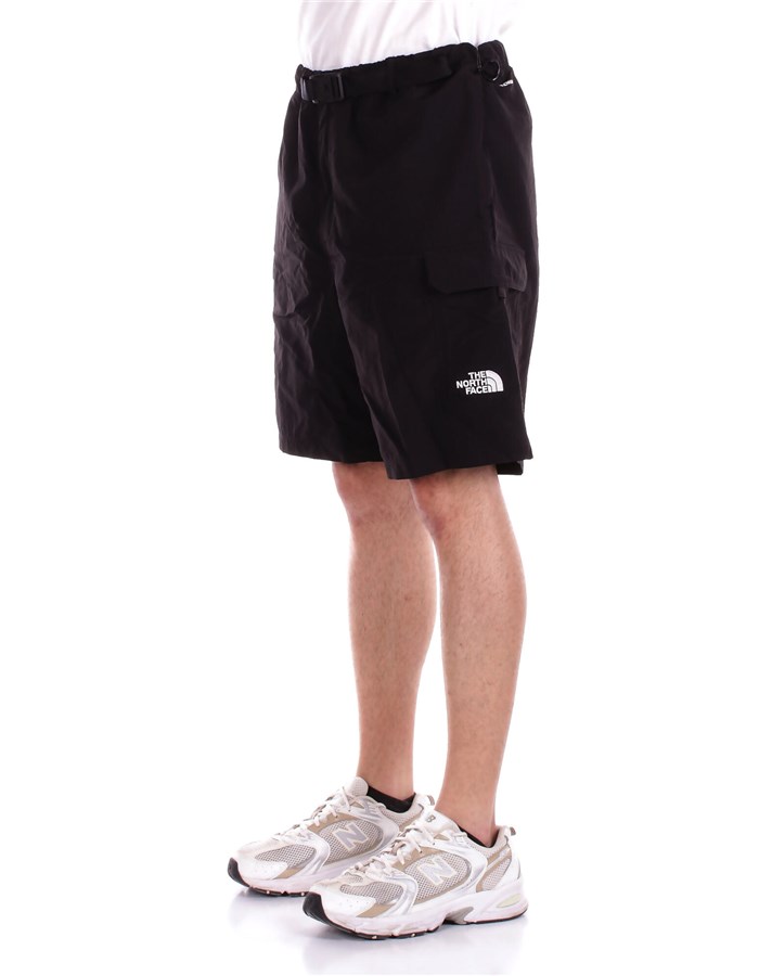 THE NORTH FACE Shorts Black