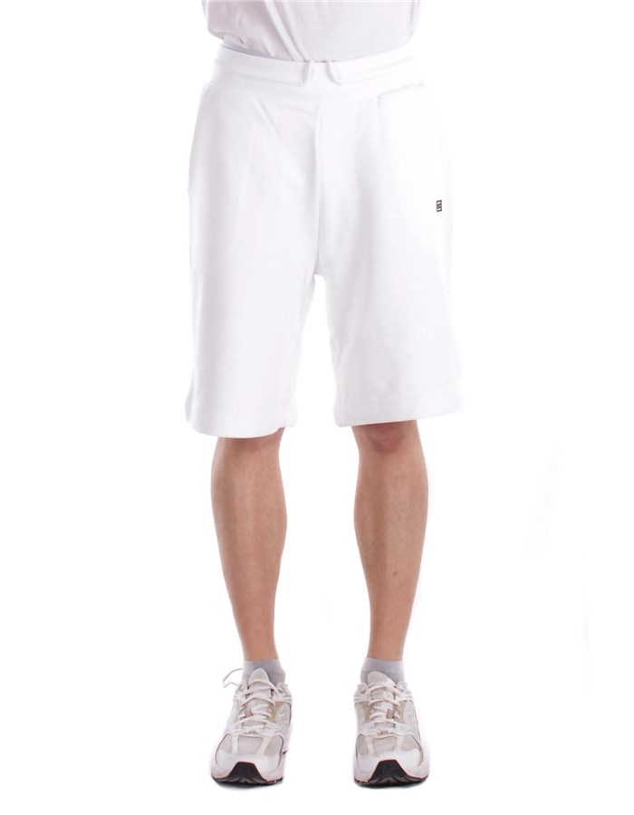 GCDS Bermuda White