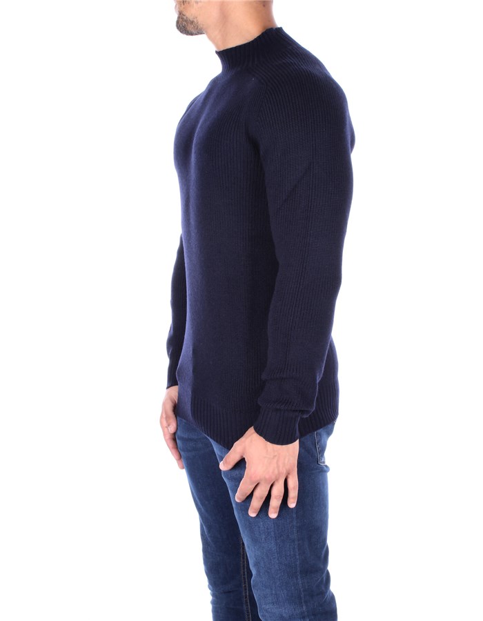TAGLIATORE High Neck  Blue