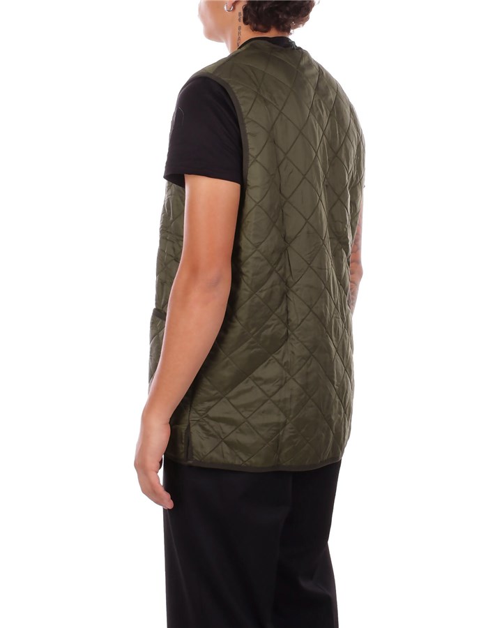 BARBOUR Giubbotti Smanicati Uomo MLI0002 2 